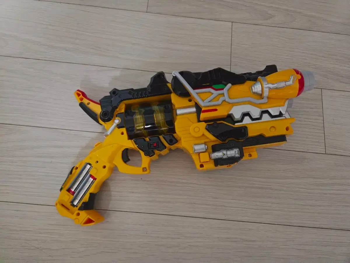 thumbnail-0